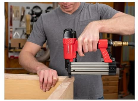 KONGMM Clavadora Libérese de mangueras y compresores ruidosos con la Grapadora de Corona de 20 V y 3/8.