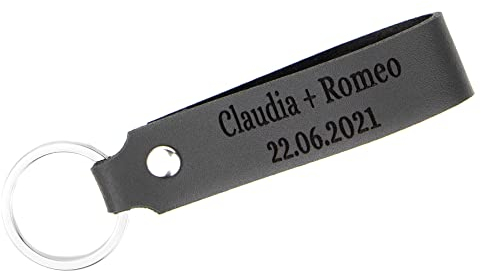 Tidero Schlüsselanhänger Leder mit Wunschgravur ZWEIZEILIG – personalisiert Wunschtext Gravur individuell – Geschenk Weihnachten für Männer Frauen Name Datum – Handmade in Germany – Grau