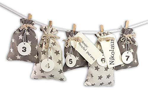 Frau WUNDERVoll® Stoff Adventskalender zum Befüllen Schneeflöckchen Baumwollbeutel grau, creme mit Sternen, Ziffern weiß/Weihnachtskalender Beutel Säckchen Stoffbeutel Baumwolle Geschenkbeutel