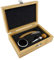 TigerTie - Set vino in scatola di bambù con coltello da cameriere/cavatappi, colletto vino, tappo in acciaio inox, nero/rosso, Länge 16 cm x Breite 10,5 cm x Höhe 4,8 cm