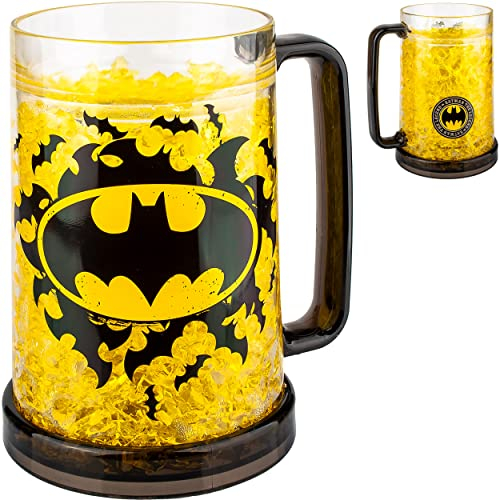 alles-meine.de GmbH 3D EIS Kristall Effekt - XXL großer - KÜHL Krug/Henkeltasse/Henkelbecher - Batman - 475 ml - Bierkrug - doppelwandig - Eiswürfel Kühlen - Kunststoff Plast..