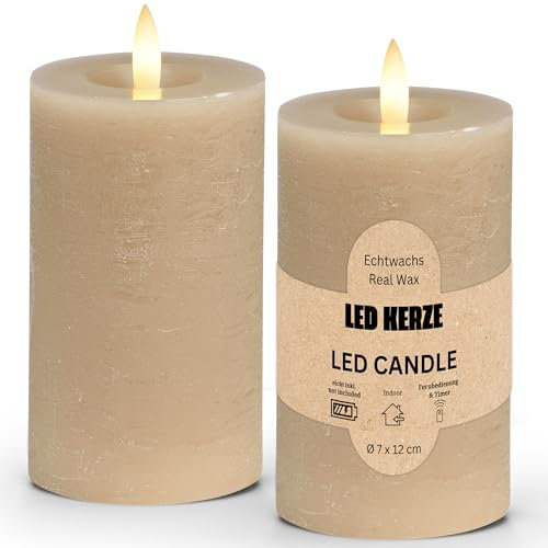 LED Stumpenkerzen 2er Set aus Echtwachs mit Timerfunktion inkl. Fernbedienung - Kerzen realistisch flackernde Flamme warmweiß Ø 7 x 12 cm - Elektrische Wachskerzen in beige als gemütliche Tischdeko