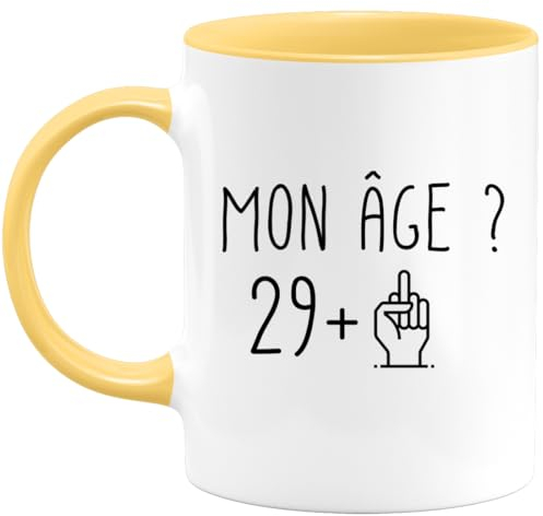 quotedazur Café-Croissant - Mug Personnalisé Humour Anniversaire 30 Ans Mon Âge Doigt Honneur - Cadeau Noël Original Trentenaire Tasse 1995 Homme Femme - Jaune/Céramique