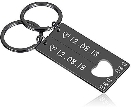 2Pcs Couples Correspondant Porte-clés pour Lui Son Petit Ami Petite Amie Nom Personnalisé Porte-clés Nom Gravé et Date Coeur Puzzles Porte-clés Porte-clés pour Saint Valentin Anniversaire Mariage
