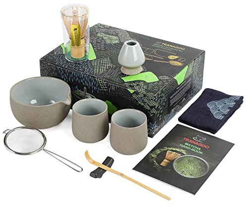 TEANAGOO Matcha Whisk Set Tazón de Matcha con pico de fundición Bambú Matcha Whisk Scoop Matcha 1 juego de té japonés (7 piezas) + 2 tazas (7,2 oz), S2, gris oscuro.