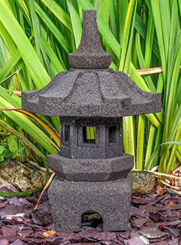 IDYL Stein-Laterne Lampe Yukimi aus Lavastein |frostfest |Höhe 50 cm | massives Naturprodukt | Dekorativ für Wohnraum/Winter-Garten/Teelicht geeignet