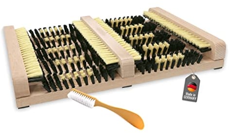 Lantelme Schuhabtreter und Schuhlöffel mit integrierter Bürste Set - Schuhe reinigen und an oder auszieh Set