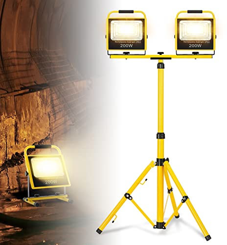 ACXIN LED Baustrahler mit Stativ 2*200W Warmweiß Akku Strahler Arbeitstrahler Arbeitsscheinwerfer mit Warning-Flash Flutlicht IP65 Baustellenlampe höhenverstellbar für Camping Werkstatt Konstruktion