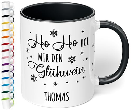 True Statements Lustige Weihnachtstasse mit Namen „Ho Ho hol mir den Glühwein“ - 330ml - personalisierter Keramik Kaffeebecher mit Spruch – Geschenk zu Weihnachten (Schwarz)