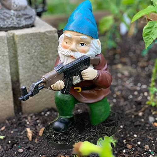 Military Garden Gnome, Army Gnome Statue with Gun, Outdoor Garden Statue Desktop Decoration for Patio, Yard, Lawn Ornaments, Home Décor