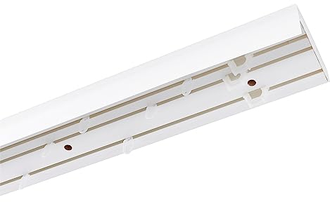 Garesa Gardinenschiene 3-läufig, Weiß I Vorhangschiene aus Kunststoff inkl. Gleiter I Vorgebohrt zur Deckenmontage I Mit Blende Farbe Weiß I 360cm