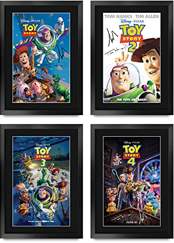 HWC Trading FR A3 Toy Story Collection x 4 Geschenke Geduckter Poster Signiertes Autogramm Foto für Fans von Film Memorabilien - A3 Framed