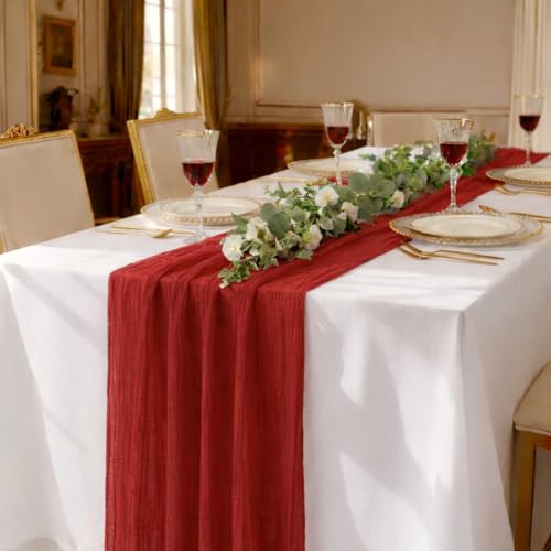 DecoHomeTextil Musselin Tischläufer 80 x 300 cm Rot (Single Pack) Weicher Gaze Stoff mit Faltenoptik für Hochzeit, Geburtstag, Party & stilvolle Tischdekoration Boho