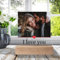 True Statements Personalisiertes Foto-Geschenk für Freundin Partner „Herzlinie“ - Acrylaufsteller mit eigenem Bild, Geschenke für Frauen Männer sie ihn - Acrylglas inkl. Holzsockel - 15x18 cm