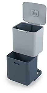 Joseph Joseph Totem Max - Poubelle de cuisine pour le tri et le recyclage des déchets, avecBac à compost et filtre anti-odeurs remplaçable, capacité 60 litres, Gris/Bleu