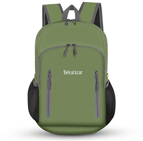 Bekahizar 20L Ultra Lightweight Backpack Foldable Hiking Daypack Rucksack Water Resistant Travel Day Bag for Men Women Kids Outdoor Camping Mountaineering Walking Cycling Climbing (Green)