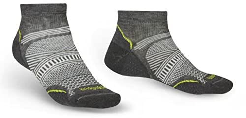 Bridgedale HIKE Ultralight T2 Coolmax Performance Low Men's Non Wool Hiking Walking Socks Y Heel Prevents Slippage Day Hiking in Warm Weather Moisture Control Anti Shock Cushioning