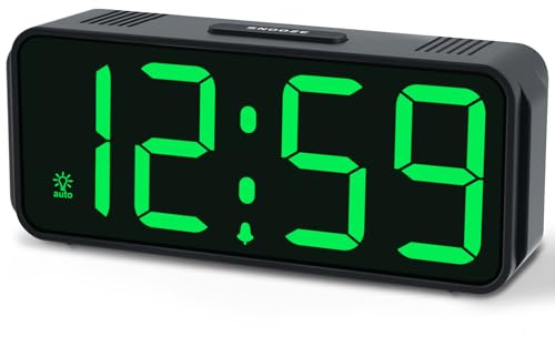 Eachui Batteriebetrieben Wecker Digital mit Automatischer Dimmer,Kleiner | Ohne Ticken wecker für Kinder, Uhr Lautstärke und Helligkeit Einstellbar, Snooze, 12/24HR(Grün Ziffern)