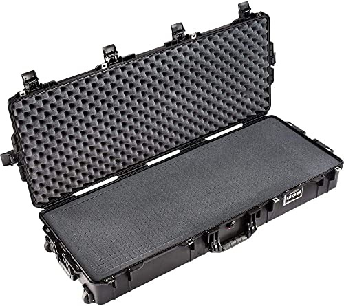 PELI 1745 Air Leichter Langer Koffer mit Rollen für Stative and Sportgewehre, Wasser- und Staubdicht, 96L Volumen, Mit Schaumstoffeinlage (Anpassbar), Farbe: Schwarz