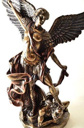BeautifulGreekStatues Erzengel Heiliger Michael Statue Skulptur gegen Lucifer, Bronze-Finish, 20 cm