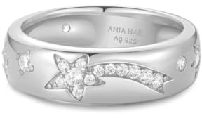 ANIA HAIE Damen Ring MELODIC POET Celestial Chunky aus 925 Sterling Silber, besetzt mit Gravuren in Form von Stern und Mond und 28 Zirkonia, inkl. Geschenkverpackung