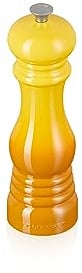 Le Creuset Classic Adjustable Pepper Mill Grinder, Chip-resistant ABS Plastic, Anti-Corrosion, 40 g, 21 cm, Nectar, 44001216720000