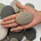Yuaaoh Pierres à Peindre 12 Pièces Galets Plats à Peindre 5-8 cm Galets Pierre Naturelle Cailloux pour Peindre l'art et L'artisanat, Décoration de Aquarium Jardin