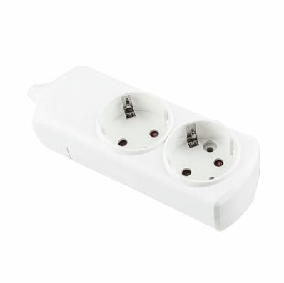 Base blanca con 2 tomas sin cable, ideal para espacios ordenados y mayor comodidad en el hogar o la oficina.