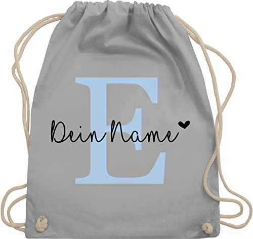 Turnbeutel Rucksack - Name anpassbar Buchstabe Herzchen I Geschenk Initialen - Unisize - Hellgrau - sportbeutel+personalisiert+kinder schulkind beutel buchstaben e stoffbeutel turnsack kindergarten
