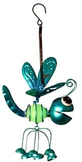 Garden Mile LED Solar Powered Ladybird, Bug, Bee, Ladybug or Bee Garden Lighting Outdoor Pathway Driveway Fairy Garden Decoration Ornament (Random Colour Bug Light)