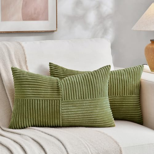FDTERN 2er Set Gras Grün Kordsamt Kissenbezug 50x70 Weich Moderne Dekorative Kissenbezüge Kissenhülle Dekokissenbezug Sofakissen Dekokissen Boho Deko für Sofa Schlafzimmer Wohnzimmer Bett