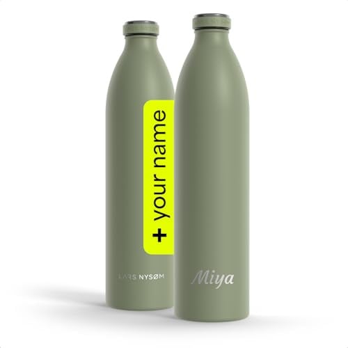 LARS NYSØM Botella de acero inoxidable personalizada 350 ml, 500 ml, 750 ml, 1L, 1,5L | Botella térmica con grabado para bebidas con gas | Botella como regalo con nombre (Sage Green, XL 1500ml)