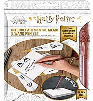 Harry Potter Zauberhaftes Schreibset, Din A5 Notizblock und Kugelschreiber in Form eines Zauberstabs, Geschenk für Kinder und Erwachsene