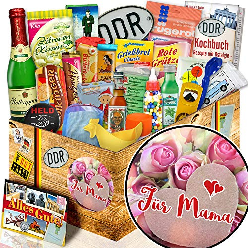 Ossi - DDR Geschenkbox Mama mit 24 Ostprodukten & Kochbuch | Kulinarisches Ostpaket für Frauen zum Geburtstag oder Muttertag, inkl. Rotkäppchen Sekt & Retro Süßigkeiten Set
