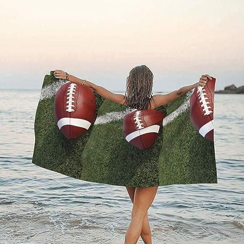 AMINNU American Football bedrucktes Mikrofaser-Badetuch ist schnell trocknend, saugfähig und leicht zu tragen. Geeignet für Strand, Reisen und Zuhause.