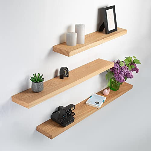 Rikmani Wandregal Holz Eiche massiv hell - Handgefertigtes Regal Bücherregal Holzregal Wandboard HOLY (hell) 110 cm x 15 cm x 4 cm