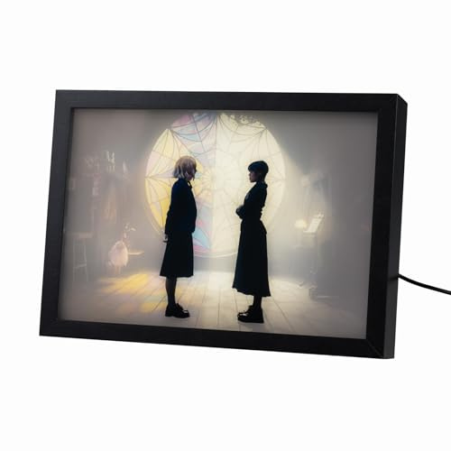 Grupo Erik Bild Wednesday Addams Lampe LED Licht Deko Rahmen mit Bild und Licht - Stimmungslicht Schreibtisch - Nachttischlampe Kinder und Erwachsene Zubehör - Offizieller Netflix Wednesday Merch