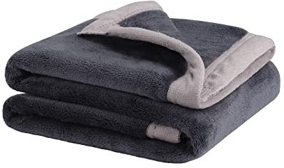 PiccoCasa Kuscheldecke Tagesdecke Fleecedecke mit Rand Microfaser Decke Weiche Warme Leichte Decke 330GSM für Bett Sofa usw. Grau 80x100cm