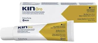 KIN ORO crema fijadora para prótesis dentales, 40 ml
