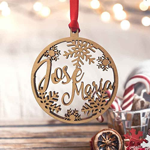Bola de Navidad Personalizada con Nombre de Madera con Copos de Nieve Interior. Regalo Original Personalizado con Nombre. Adorno árbol de Navidad.Cordel de Raso Rojo Incluido. (Pack 2)