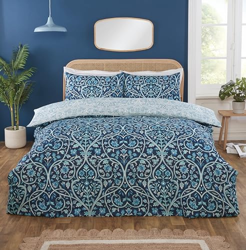 Rapport Home Harrow Microfibre Duvet Cover Set Double | Floral Vintage Damask Reversible Bedding for Soft, Easy Care Comfort | Indigo Blue