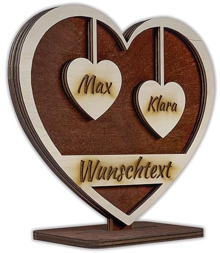 Urhome Holz Herz mit Gravur 2 Namen personalisiert Holzdeko Herzform Schild Geschenk für Großeltern Mama Oma Opa Eltern Mutter Hochzeit Muttertag Wunschtext Individuell mit Ständer