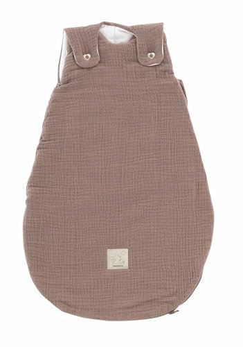 TRÄUMELAND Babyschlafsack aus Musselin kastanie, atmungsaktiv, leicht & hautfreundlich, mitwachsender Ganzjahres-Babyschlafsack mit integrierter Belüftung, 2.5 TOG Öko-Tex 100 zertifiziert