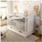 Baby Delux Babybett Kinderbett Gitterbett Bärchen Motiv 120x60 Weiß Schublade Schutzgitter Matratze Massivholz (ohne Matratze)