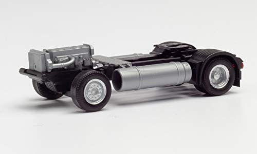 herpa 085199 Fahrgestell Iveco Stralis NP in Miniatur zum Basteln Sammeln und als Geschenk, weiß