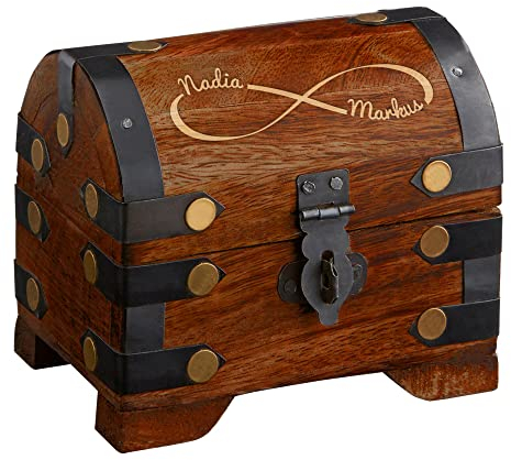 Casa Vivente Dunkle Schatztruhe mit Gravur, Unendlichkeits-Zeichen, Personalisiert mit Namen, Schmuckkästchen aus Holz, Geschenkidee zum Valentinstag, Geschenk für Paare zur Hochzeit