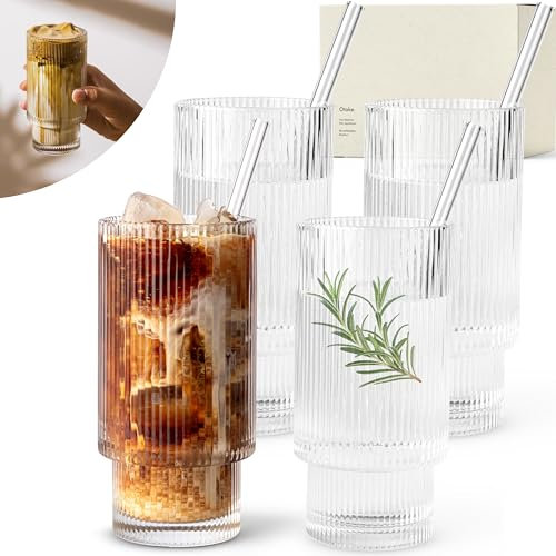 KIVY Geriffelte Gläser 4er Set mit Strohhalm - Longdrinkgläser Set - Riffelgläser Aesthetic - Iced Matcha Glas - Cocktailgläser Set - Eiskaffee Gläser geriffelt - Trinkglas Matcha Latte