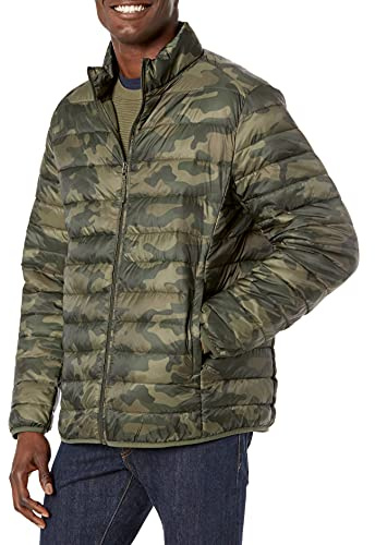 Amazon Essentials Men's Packable Lightweight Water-Resistant Puffer Jacket (Available in Big & Tall), Military Green Camo, X-Small