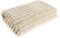 MAGMA Raya Tagesdecke, Kuscheldecke aus Fellimitat - 200x140cm, bis 30 Grad waschbar, Natur