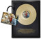 Cadre décoratif, cadeau original personnalisable.Disque vinyle avec photo et message personnalisés sur cadre en bois et verre à accrocher ou placer (30 x 40 cm) Disque 10 doré +